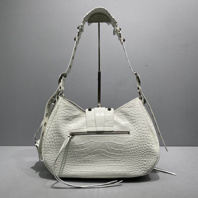 BLGA-Bags - Strap Story - 101