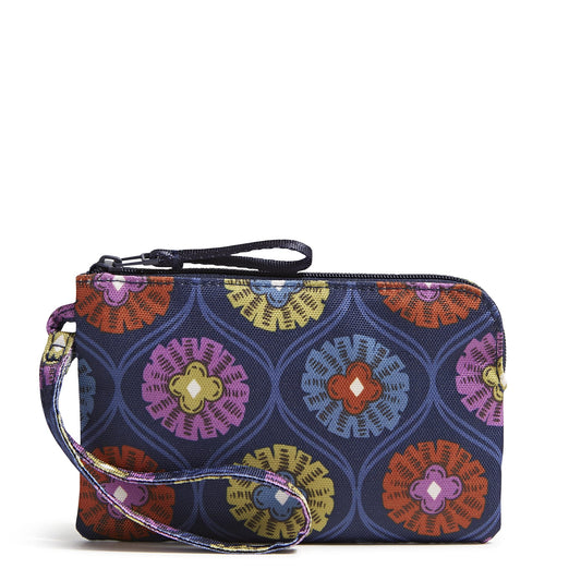 StrapStory - Wristlet 214