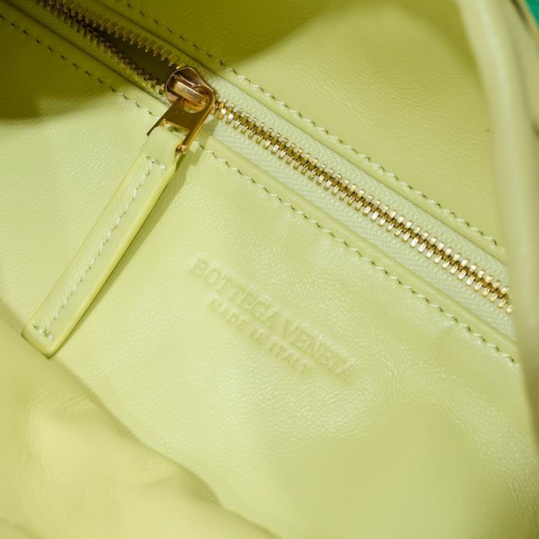 BTVA-Bags - Strap Story - 200