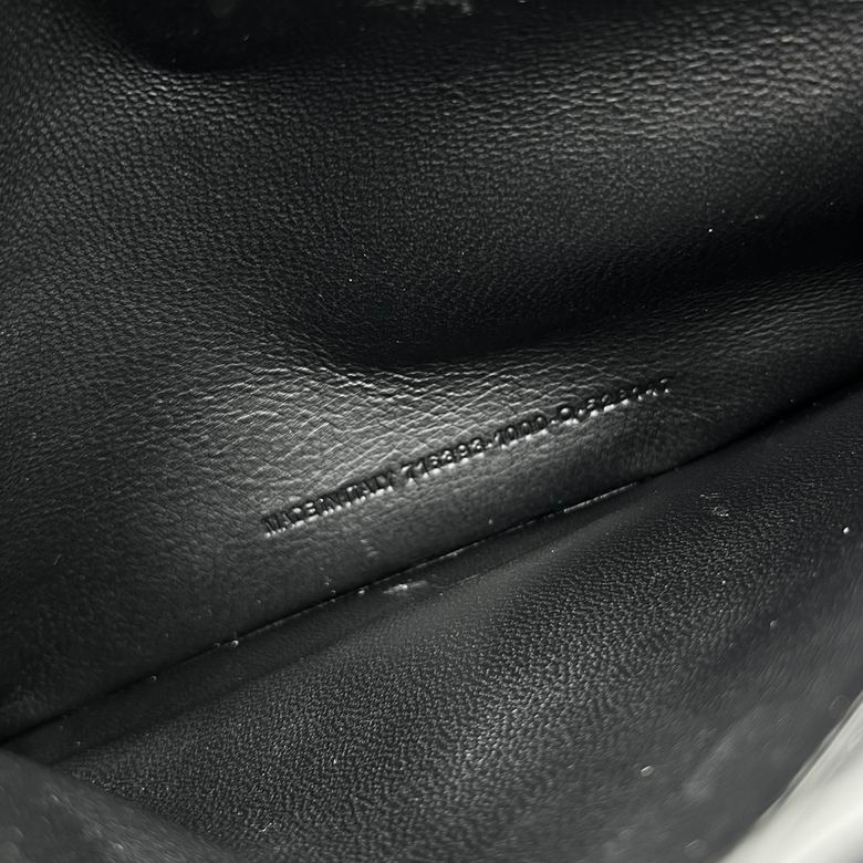 BLGA-Bags - Strap Story - 110