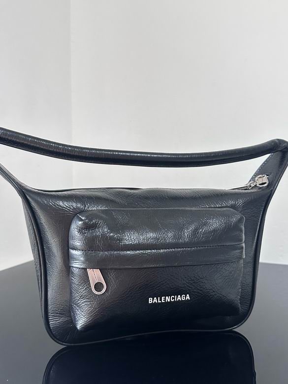 BLGA-Bags - Strap Story - 095