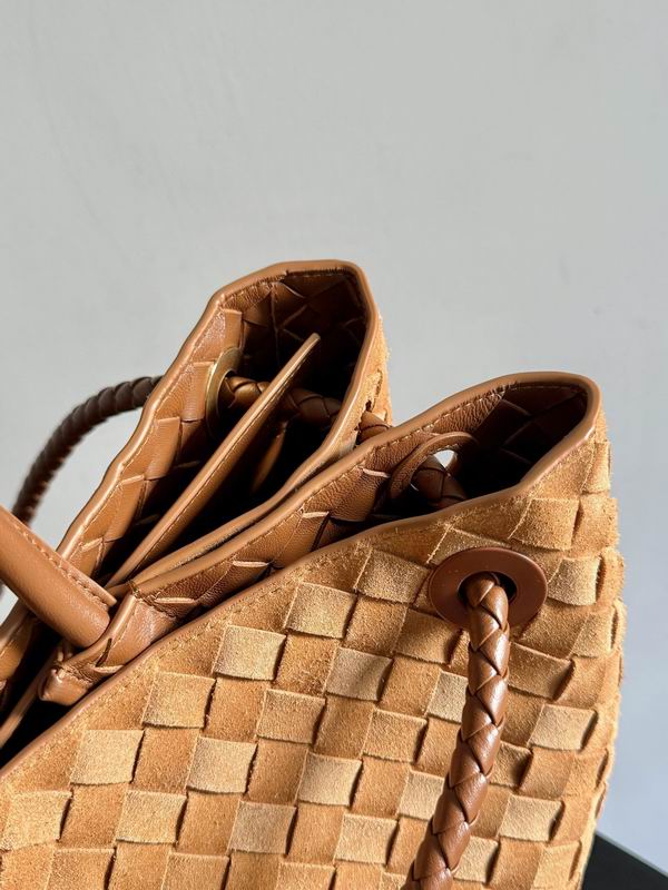 BTVA-Bags - Strap Story - 480