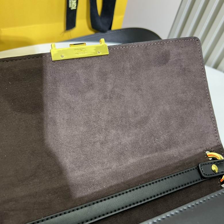 FDNI-Bags - Strap Story - 087