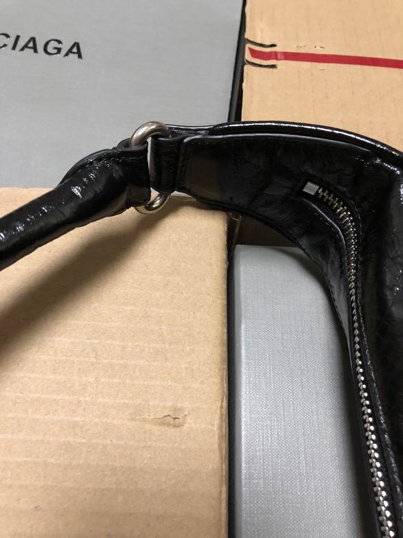 BLGA-Bags - Strap Story - 076