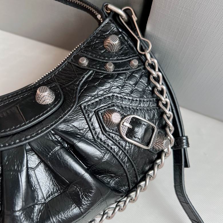 BLGA-Bags - Strap Story - 565