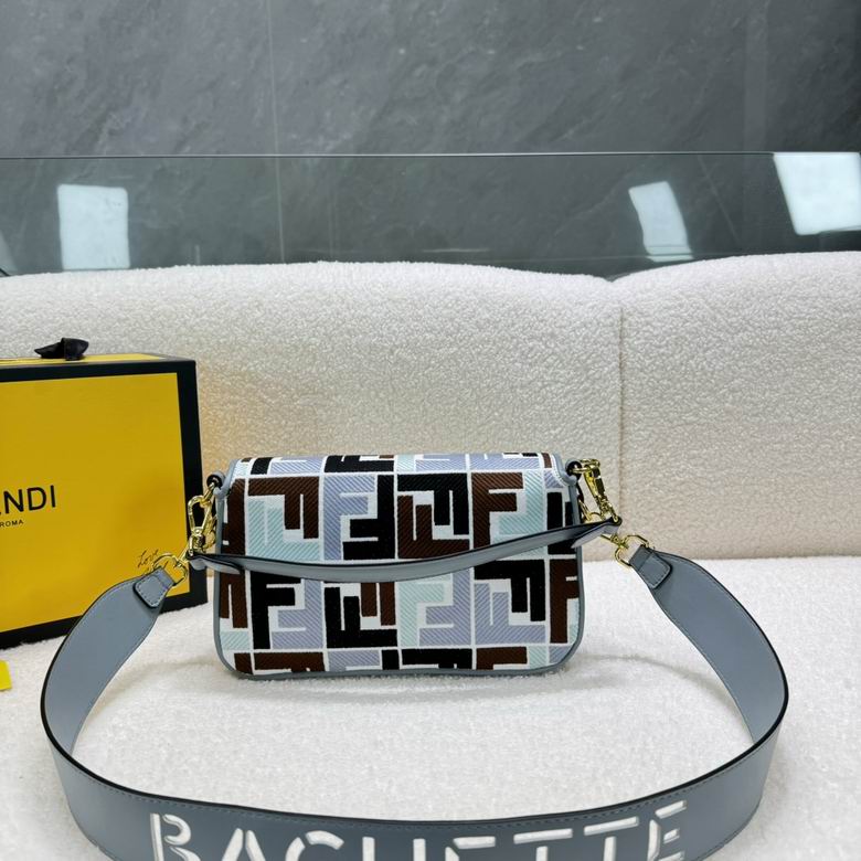 FDNI-Bags - Strap Story - 049