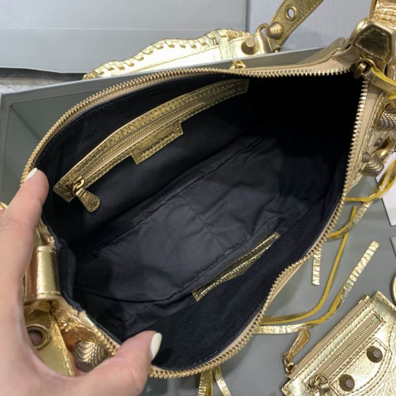 BLGA-Bags - Strap Story - 104
