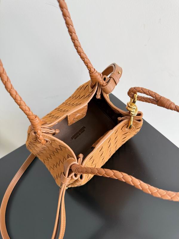 BTVA-Bags - Strap Story - 611