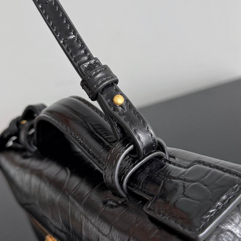 BTVA-Bags - Strap Story - 372