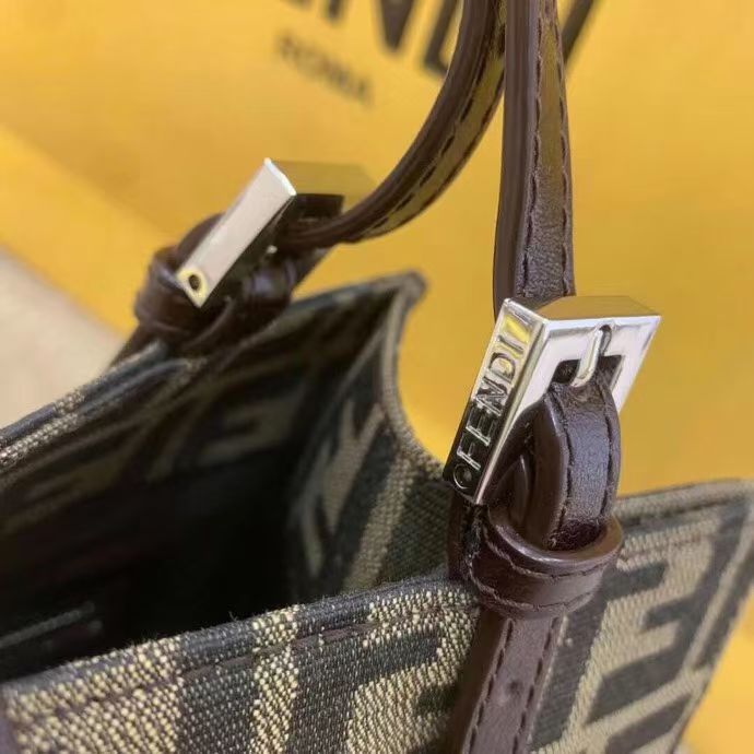 FDNI-Bags - Strap Story - 085