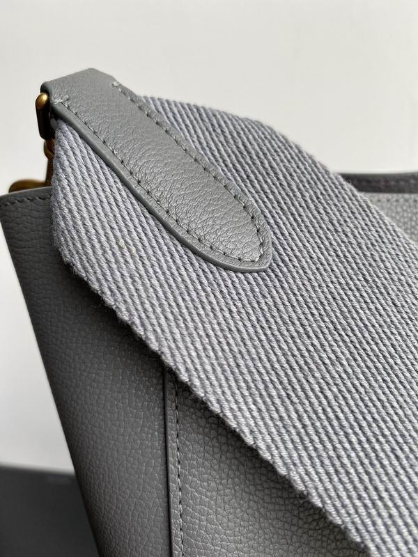 CLNE-Bags - Strap Story - 600