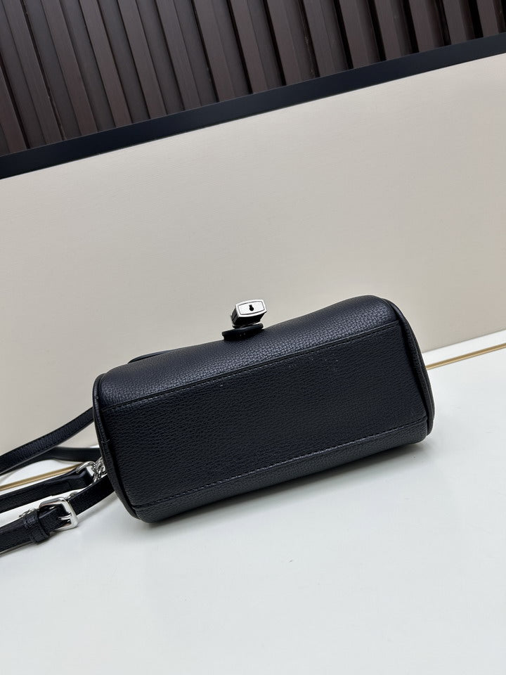 PRD-Bags - SheCary - 1800