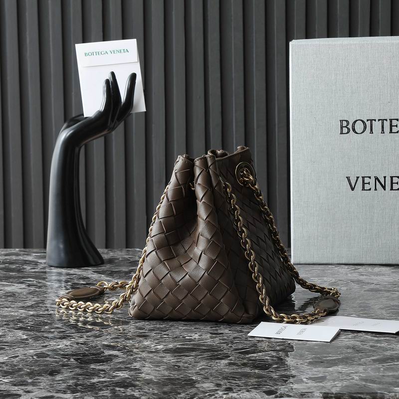 BTVA-Bags - Strap Story - 620