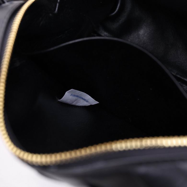 BTVA-Bags - Strap Story - 069