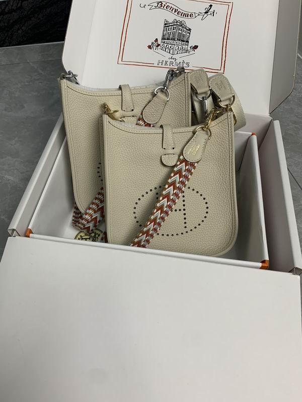 HMSM-Bags - Strap Story - 083