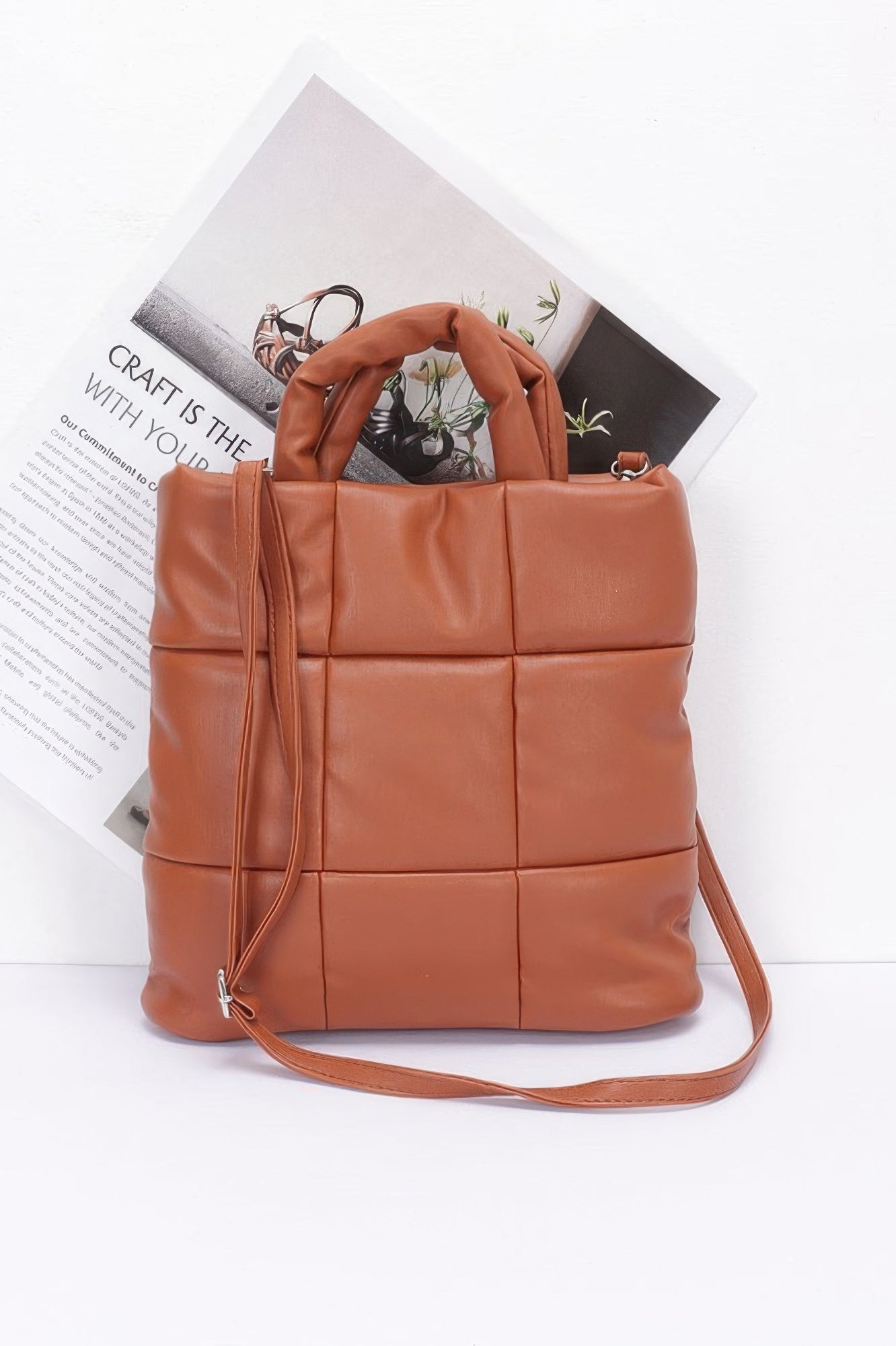 StrapStory - Tote Bag 1917