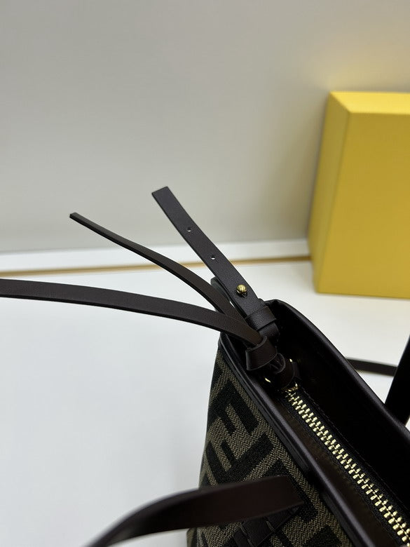 FDNI-Bags - Strap Story - 069