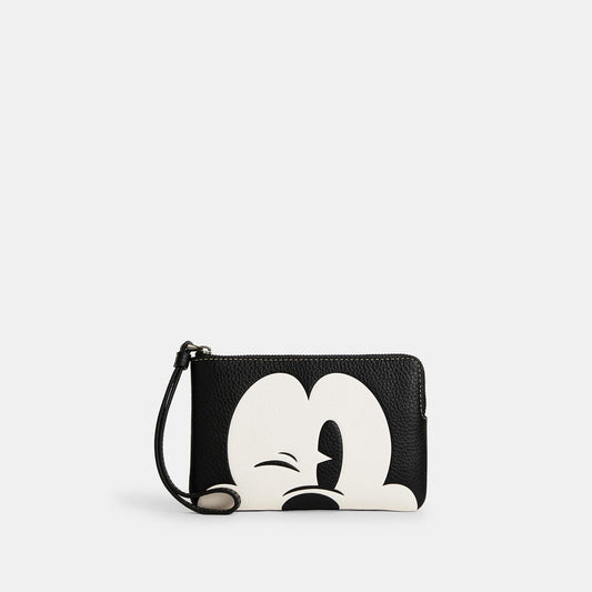 StrapStory - Wristlet 508