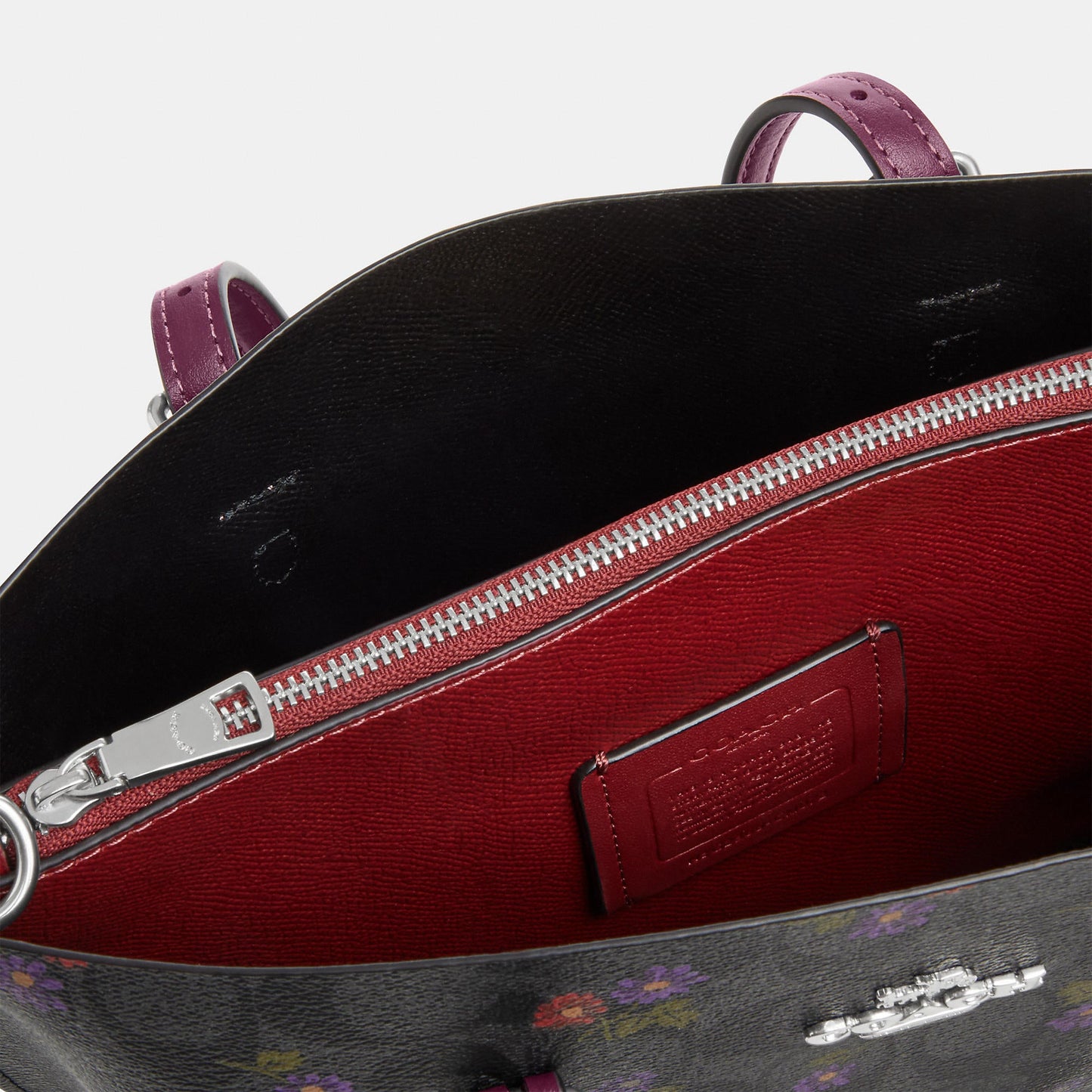 StrapStory - Tote Bag 402