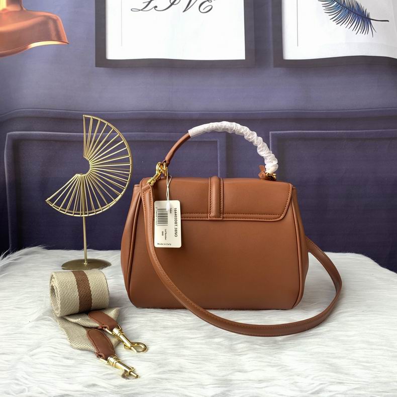 CLNE-Bags - Strap Story - 610