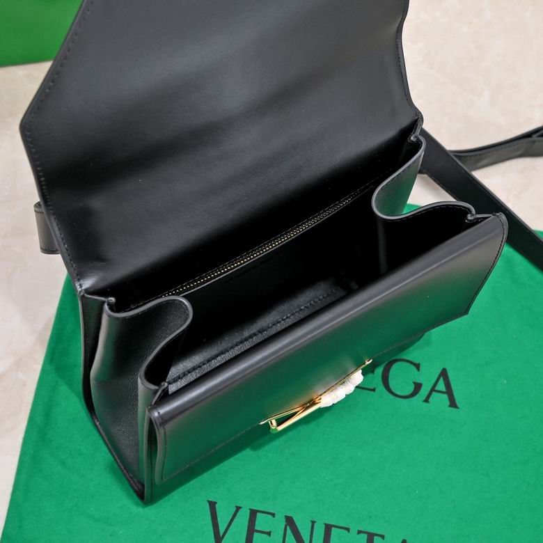 BTVA-Bags - Strap Story - 242