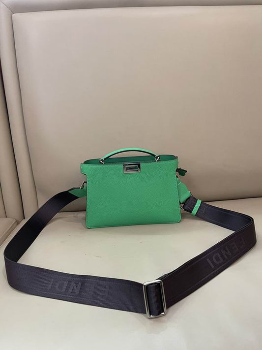 FDNI-Bags - Strap Story - 060