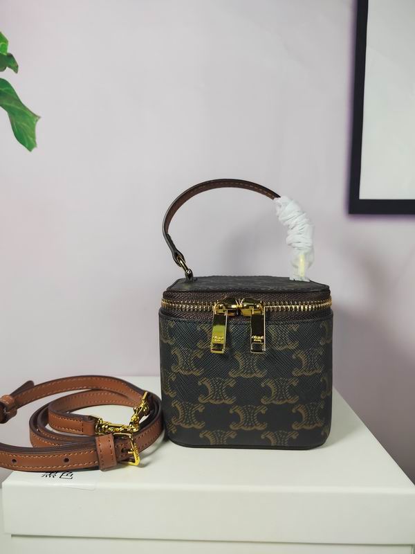 CLNE-Bags - Strap Story - 797