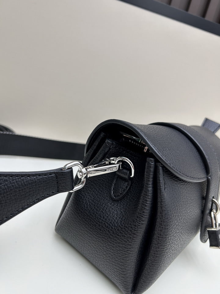 PRD-Bags - Strap Story - 1806