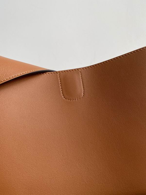 CLNE-Bags - Strap Story - 600