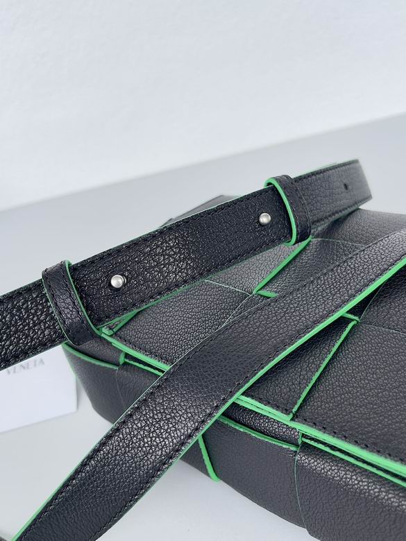 BTVA-Bags - Strap Story - 165