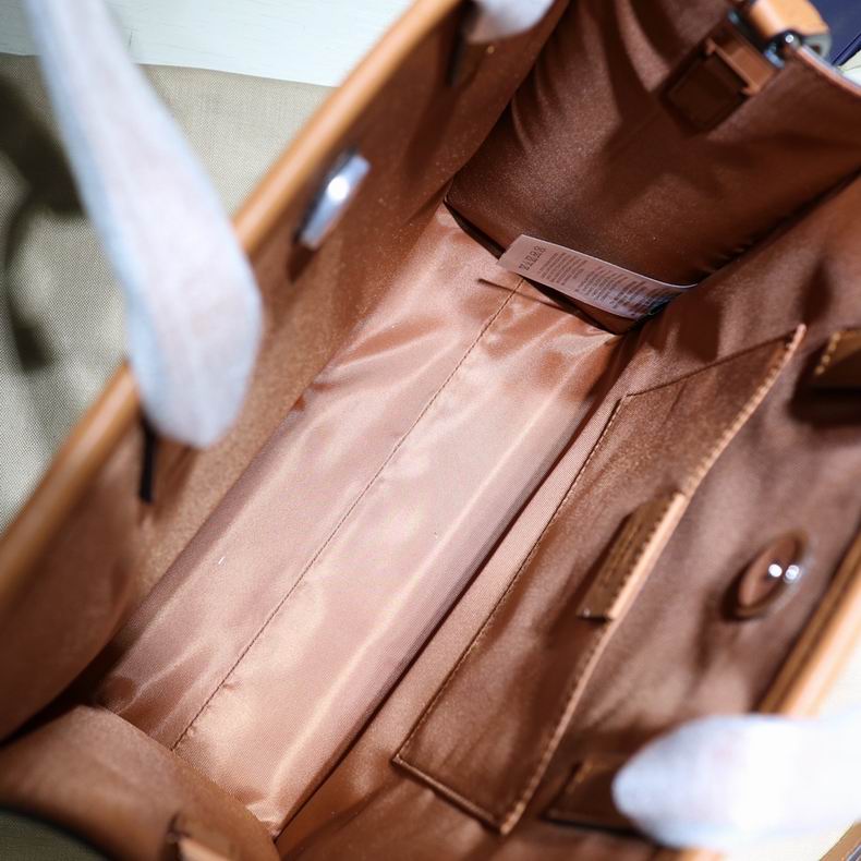 GGCC-Bags - Strap Story - 626