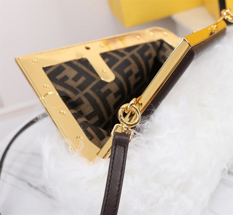 FDNI-Bags - Strap Story - 624