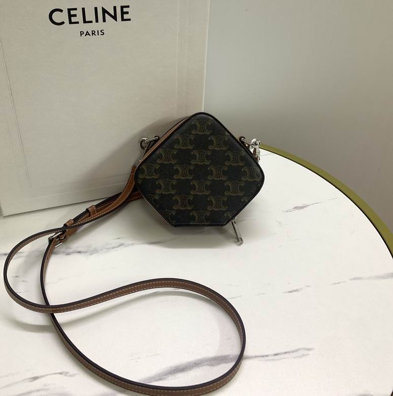 CLNE-Bags - Strap Story - 340
