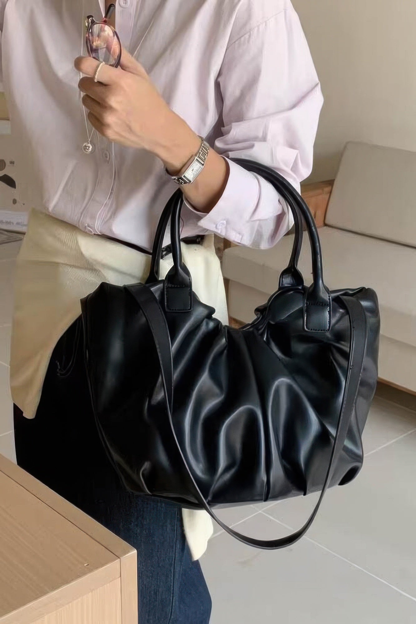 StrapStory - Tote Bag 733