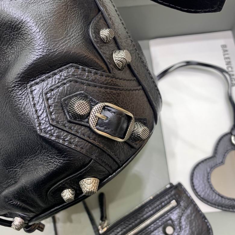 BLGA-Bags - Strap Story - 044