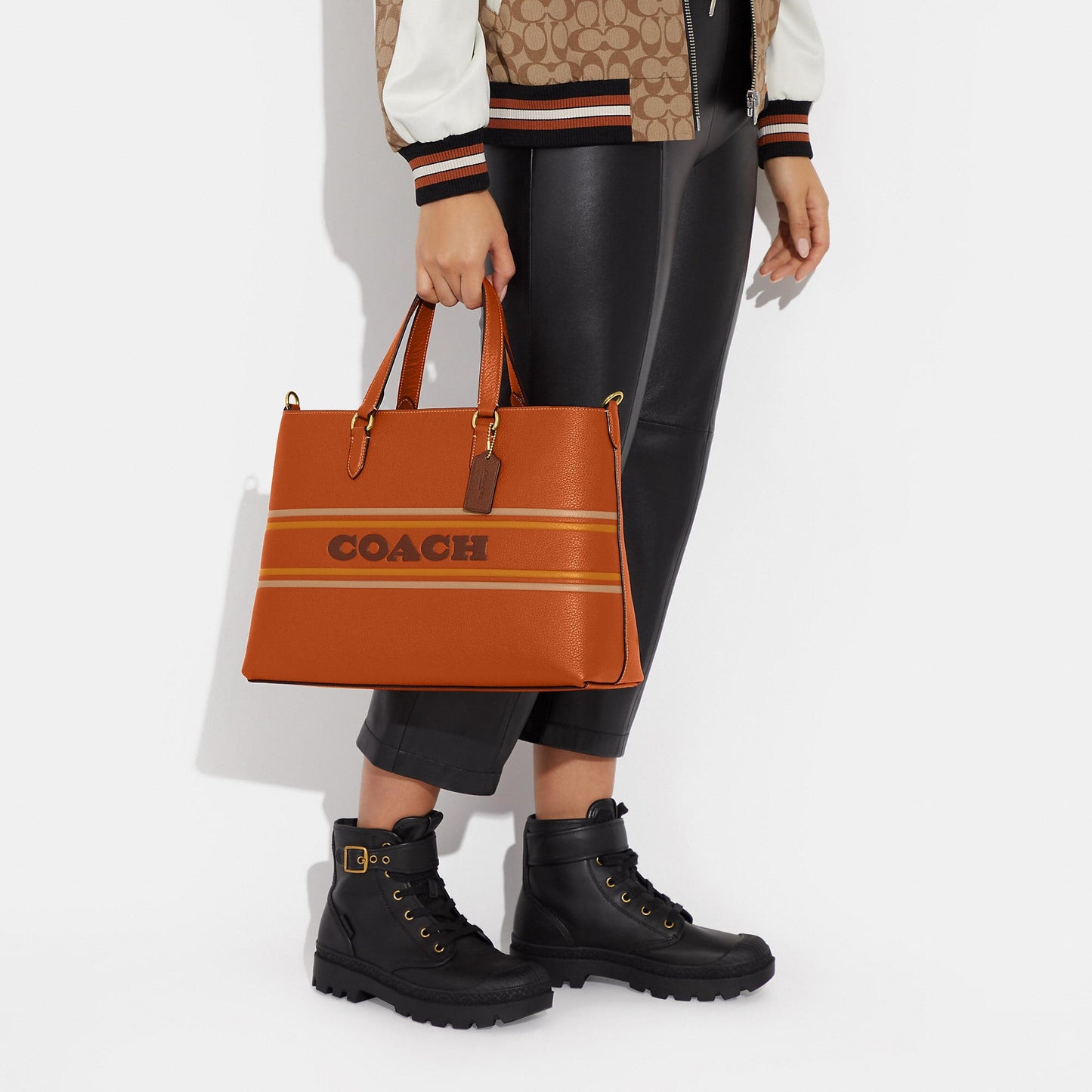 StrapStory - Tote Bag 1045
