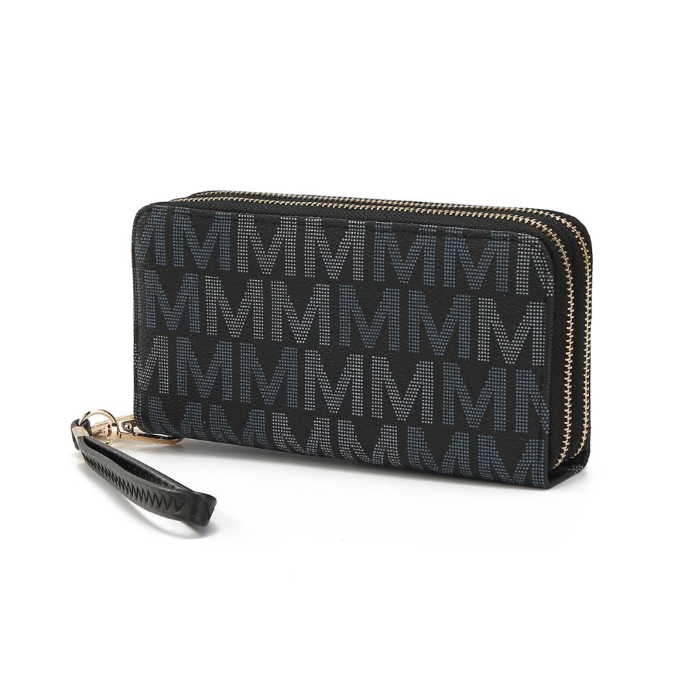 StrapStory - Wristlet 114