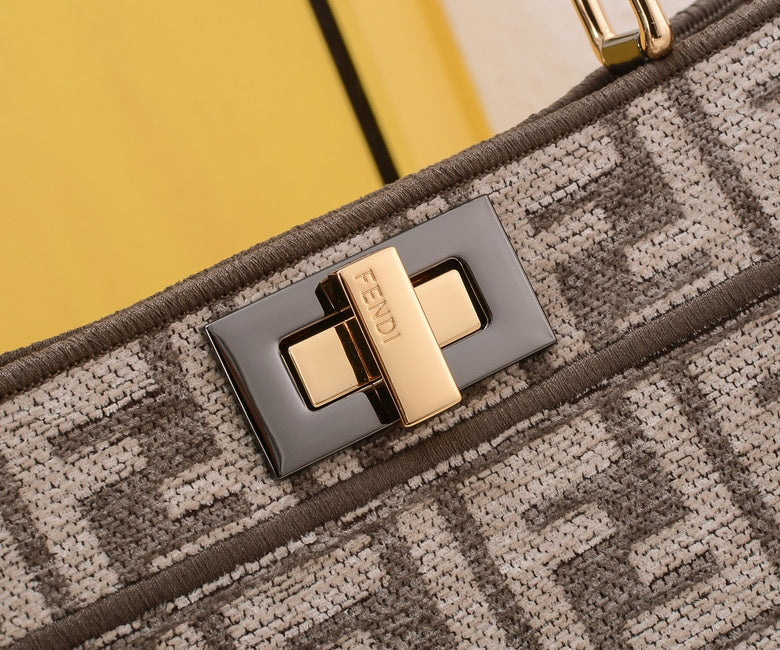 FDNI-Bags - Strap Story - 402