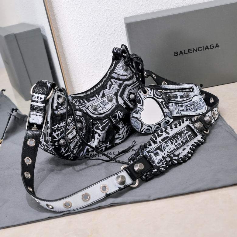 BLGA-Bags - Strap Story - 341