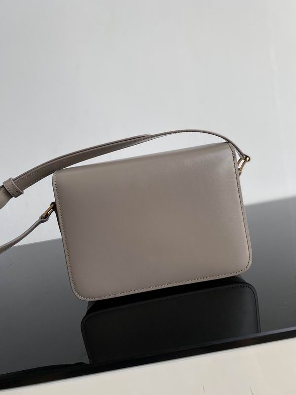 CLNE-Bags - Strap Story - 570