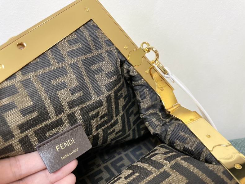 FDNI-Bags - Strap Story - 620