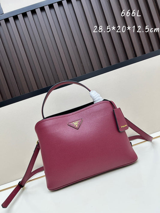 PRD-Bags - Strap Story - 1922