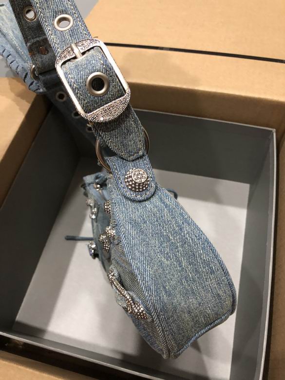 BLGA-Bags - Strap Story - 324