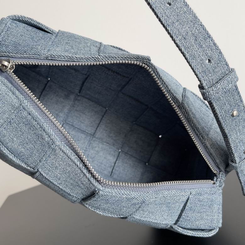 BTVA-Bags - Strap Story - 137