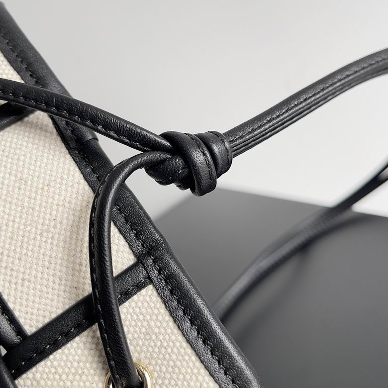 BTVA-Bags - Strap Story - 052
