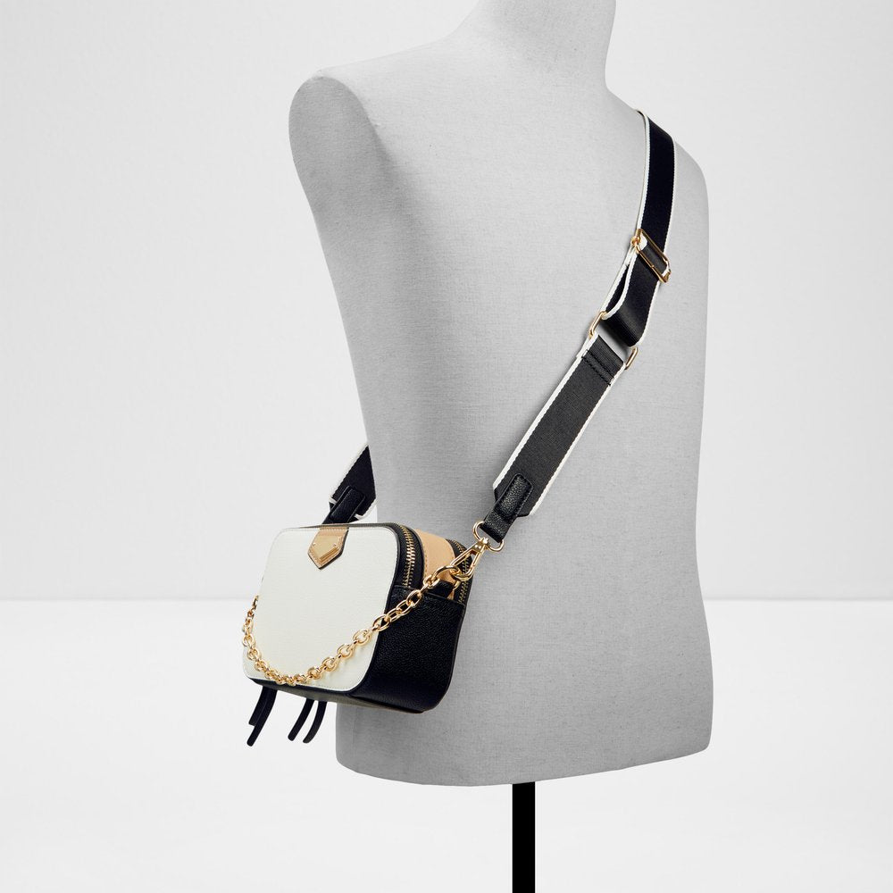 StrapStory - Crossbody 2013