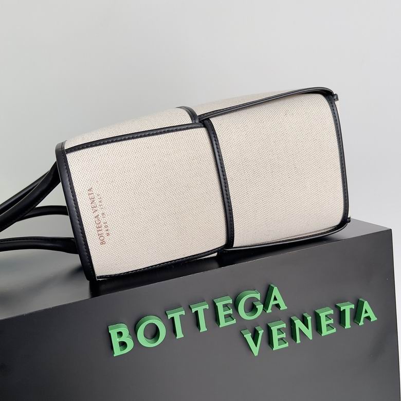 BTVA-Bags - Strap Story - 106