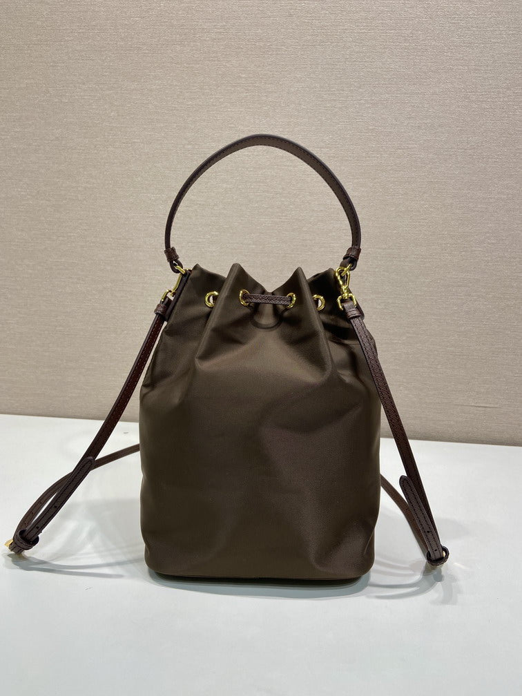 PRD-Bags - SheCary - 1981