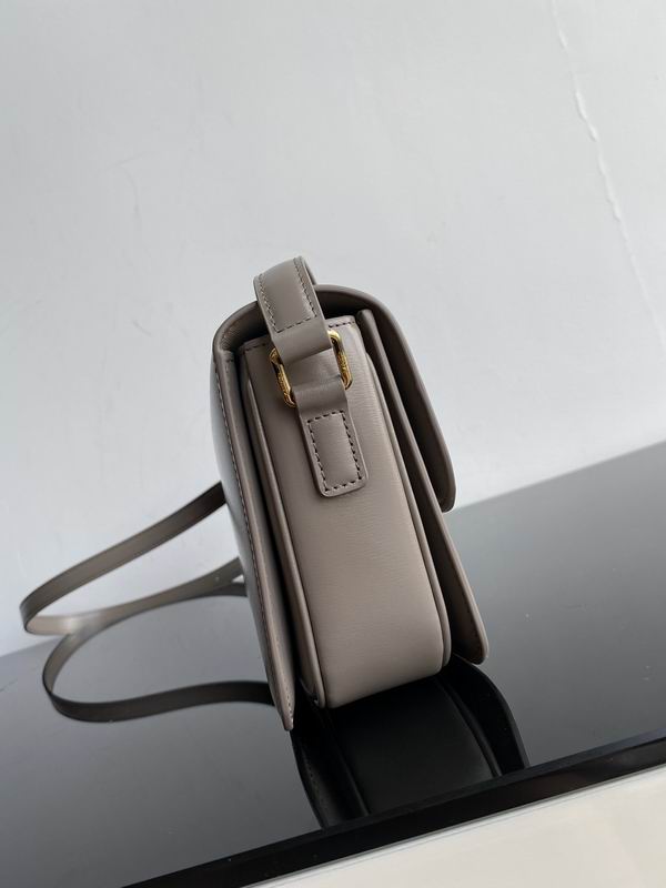 CLNE-Bags - Strap Story - 570