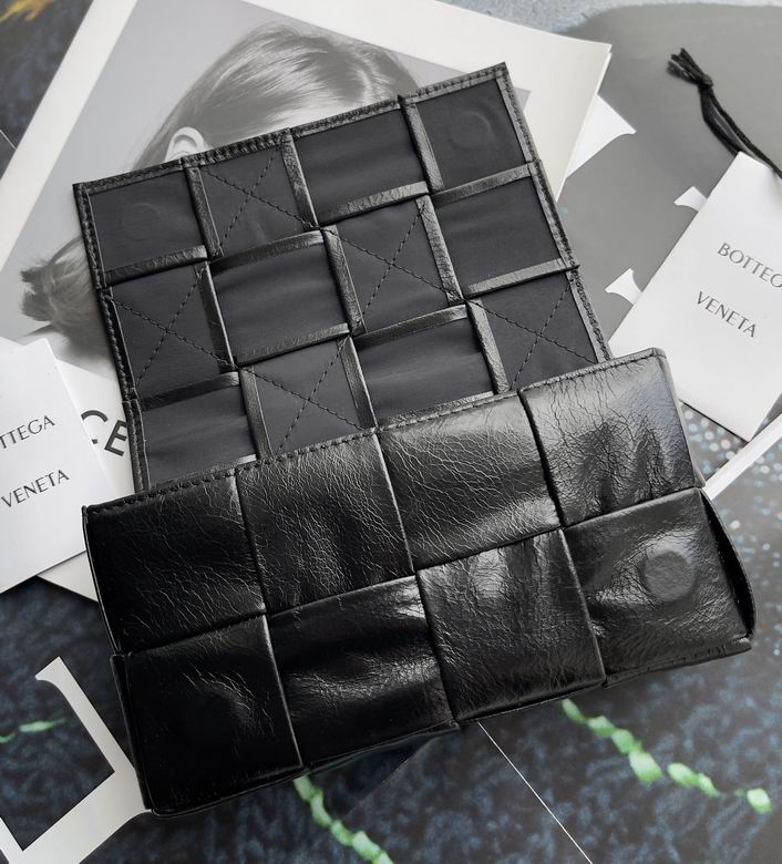 BTVA-Bags - Strap Story - 170